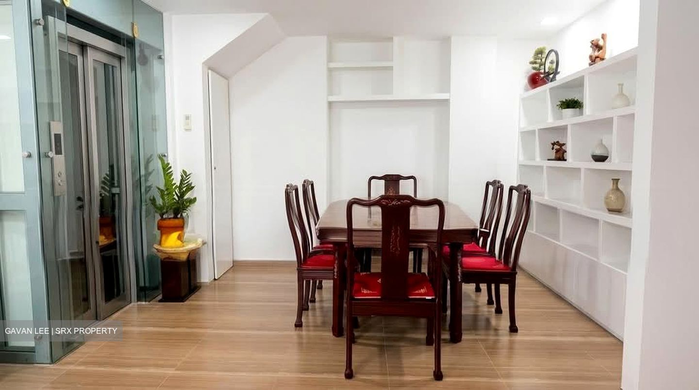 Jalan Anggerek (D13), Terrace #588790341